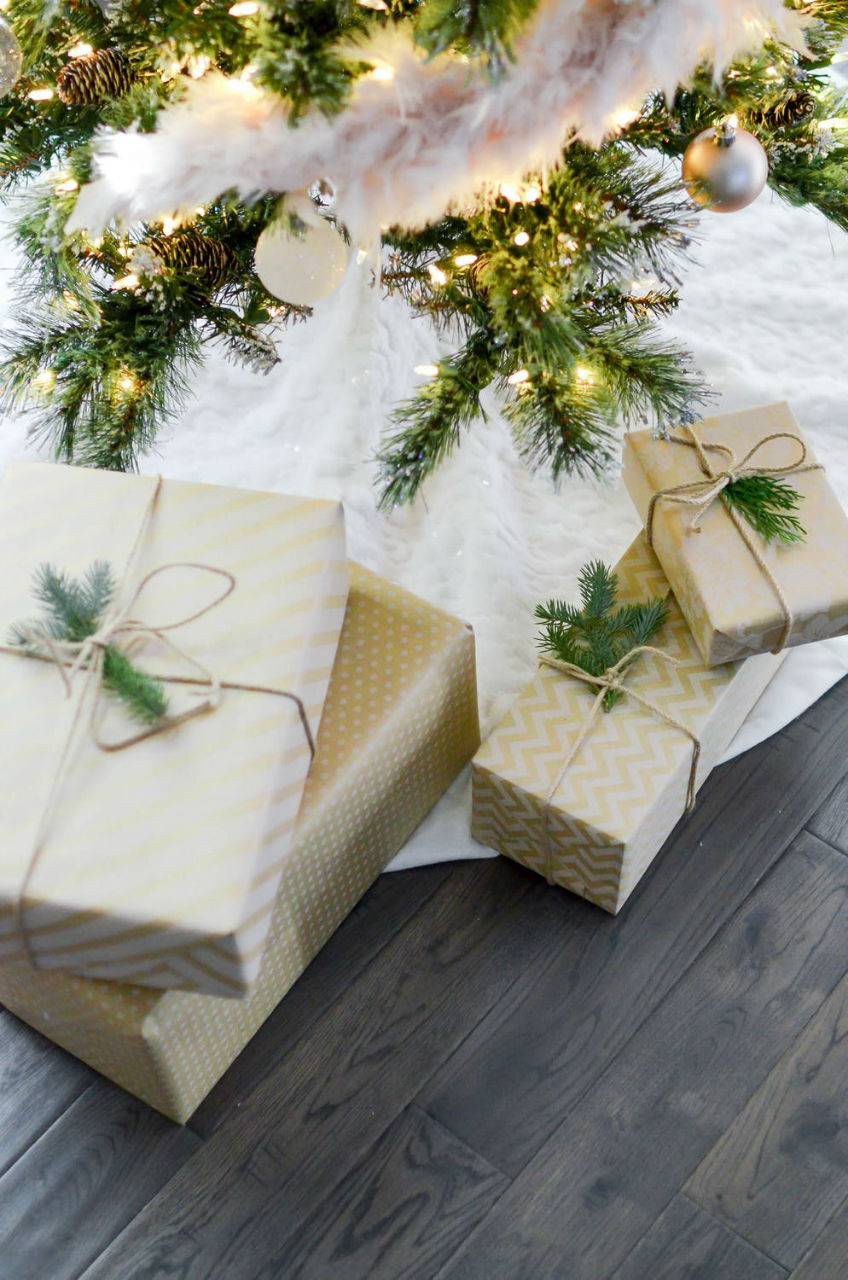 Papier cadeau foret de Noel pour paquets cadeaux Noël